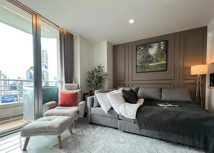 Spacious 69 Sqm - Fast Wifi - Bts Chong Nonsi Appartement *