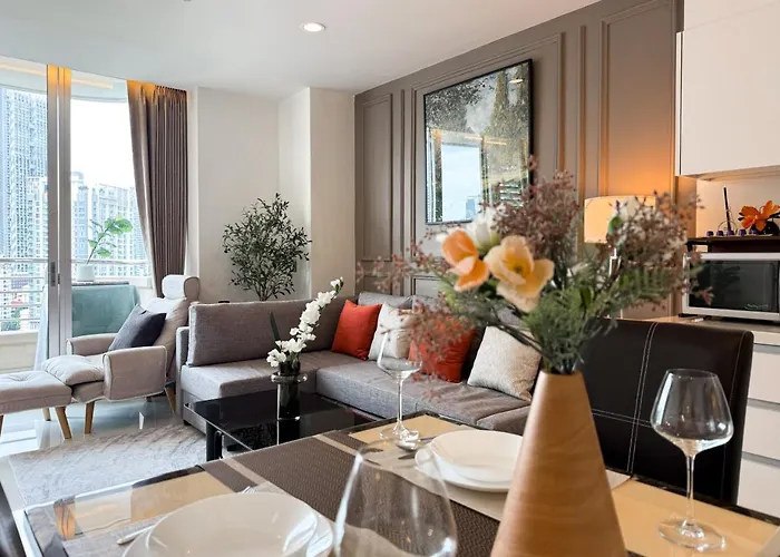Spacious 69 Sqm - Fast Wifi - Bts Chong Nonsi Appartement *