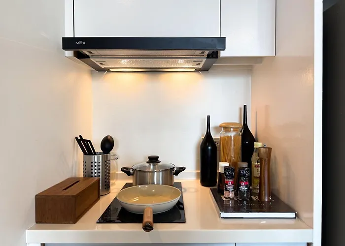 Appartement Spacious 69 Sqm - Fast Wifi - Bts Chong Nonsi