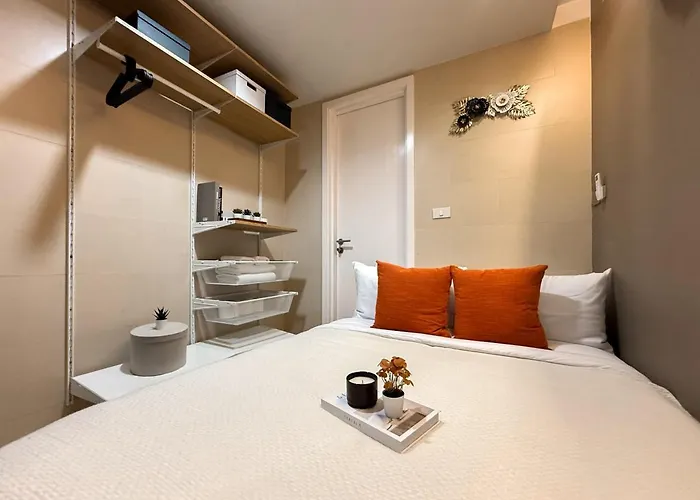 Spacious 69 Sqm - Fast Wifi - Bts Chong Nonsi * Bangkok