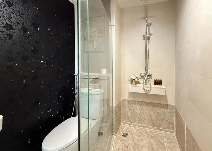 Spacious 69 Sqm - Fast Wifi - Bts Chong Nonsi