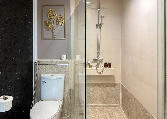 Spacious 69 Sqm - Fast Wifi - Bts Chong Nonsi * Bangkok